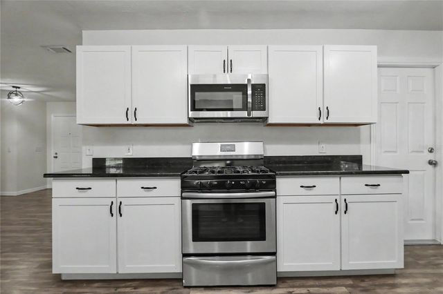 436 NE 47TH COURT, Ocala, FL 34470