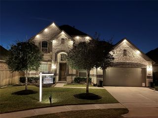 18919 Pointers Creek Lane, Cypress, TX 77429