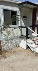 6839 HOWARD Avenue, Nice, CA 95464