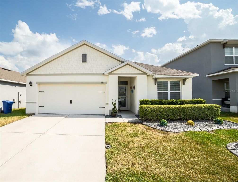 3017 COUNTRY CLUB CIRCLE, Winter Haven, FL 33881