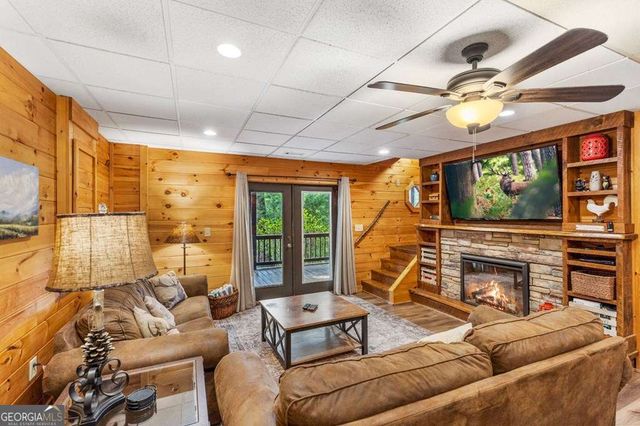 98 Toccoa Overlook Drive, Blue Ridge, GA 30513