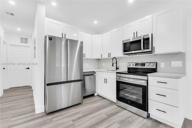 3300 SW 40th Avenue, West Park, FL 33023