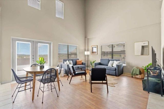 2515 Pearl 608, Austin, TX 78705