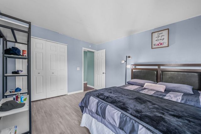 1028 Idlewild Drive, Round Lake Beach, IL 60073