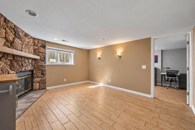1028 Idlewild Drive, Round Lake Beach, IL 60073