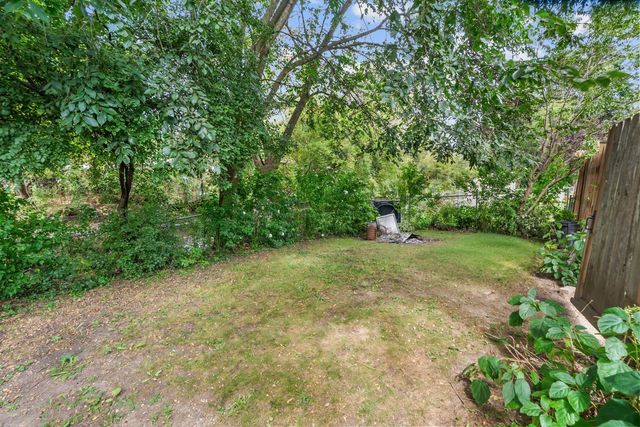1028 Idlewild Drive, Round Lake Beach, IL 60073