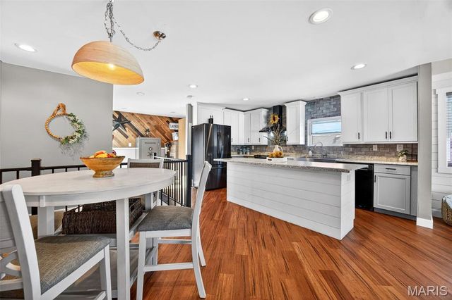 26320 Dry Fork Road, Warrenton, MO 63383