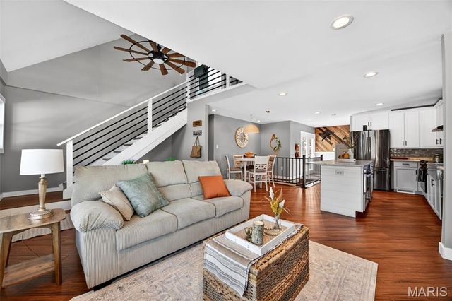 26320 Dry Fork Road, Warrenton, MO 63383