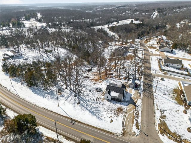 26320 Dry Fork Road, Warrenton, MO 63383