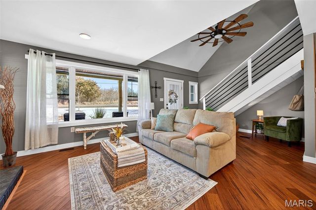 26320 Dry Fork Road, Warrenton, MO 63383