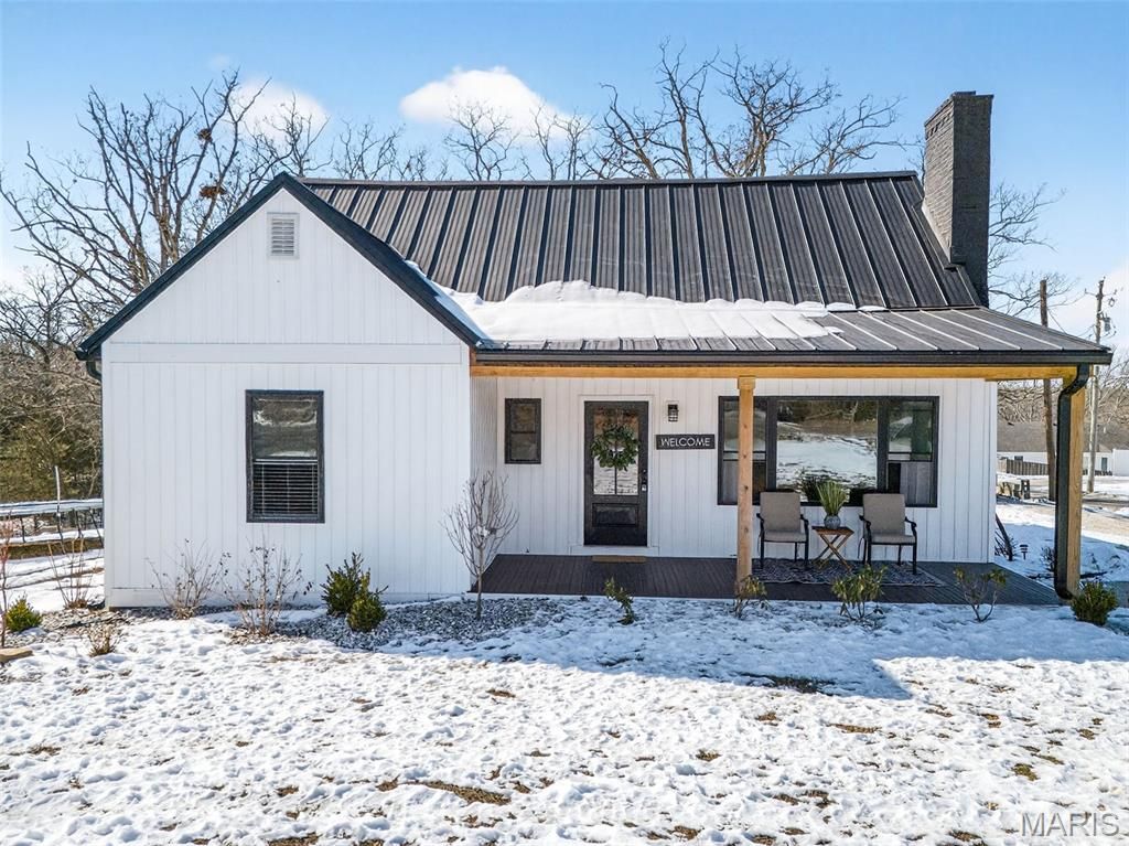 26320 Dry Fork Road, Warrenton, MO 63383