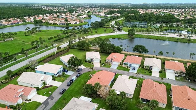 880 NW Sarria Court, Port St. Lucie, Port St Lucie, FL 34986