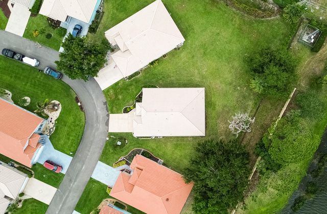 880 NW Sarria Court, Port St. Lucie, Port St Lucie, FL 34986