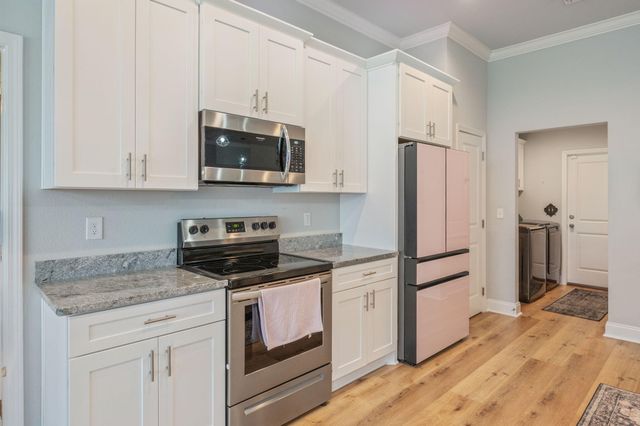 899 Al Hammett Road, Mary Esther, FL 32569