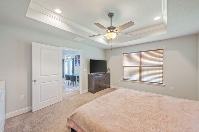 899 Al Hammett Road, Mary Esther, FL 32569