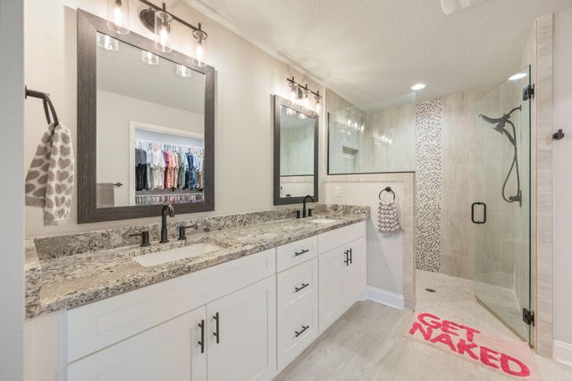 899 Al Hammett Road, Mary Esther, FL 32569