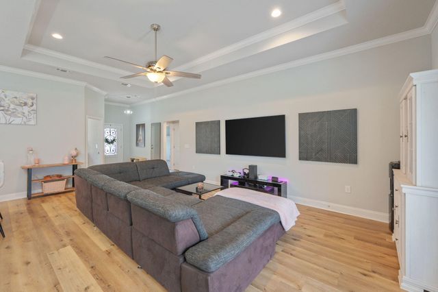 899 Al Hammett Road, Mary Esther, FL 32569