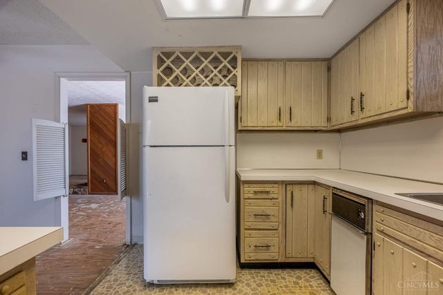 8073 Timbertree Way, West Chester, OH 45069