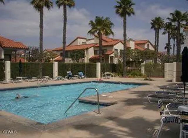 2226 Martinique Lane, Oxnard, CA 93035