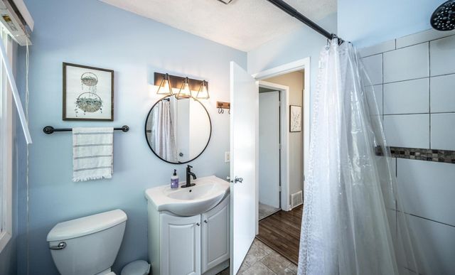8507 Hadley Avenue S, Cottage Grove, MN 55016