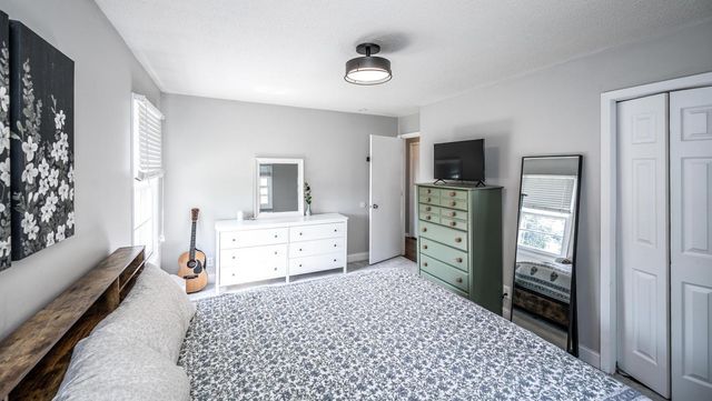 8507 Hadley Avenue S, Cottage Grove, MN 55016