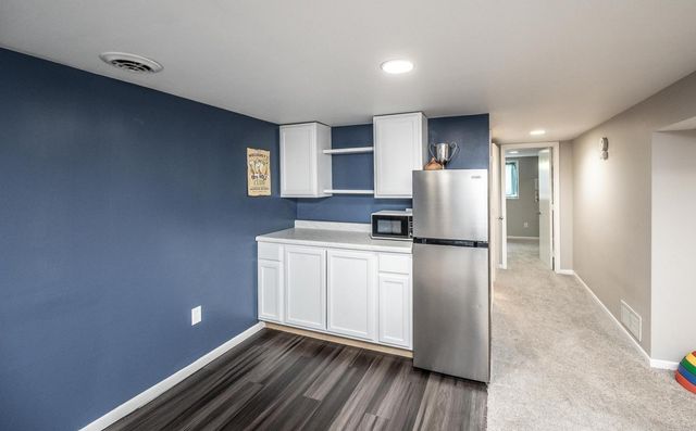 8507 Hadley Avenue S, Cottage Grove, MN 55016