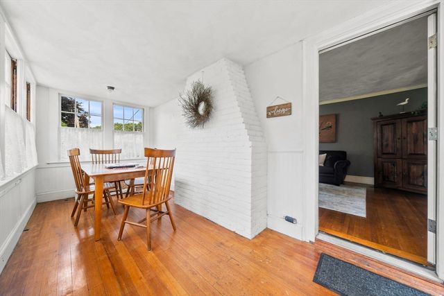 49 Eaton Ave, Woburn, MA 01801