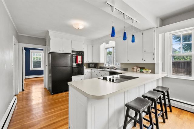 49 Eaton Ave, Woburn, MA 01801