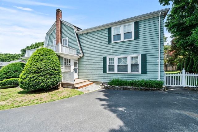 49 Eaton Ave, Woburn, MA 01801