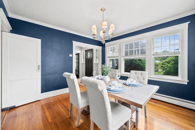 49 Eaton Ave, Woburn, MA 01801