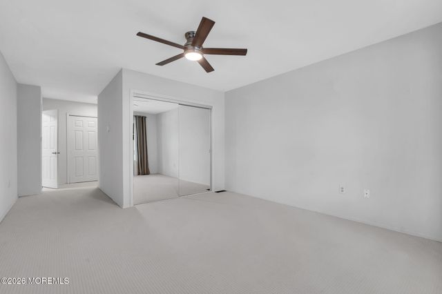 6 Rutherford Hayes Drive, Monroe, NJ 08831