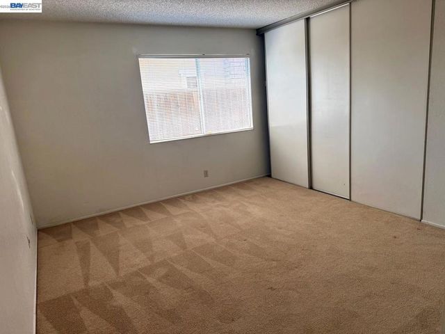 33457 Caliban Dr, Fremont, CA 94555