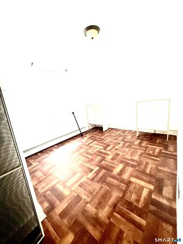 22 Eastwood Avenue, Waterbury, CT 06705