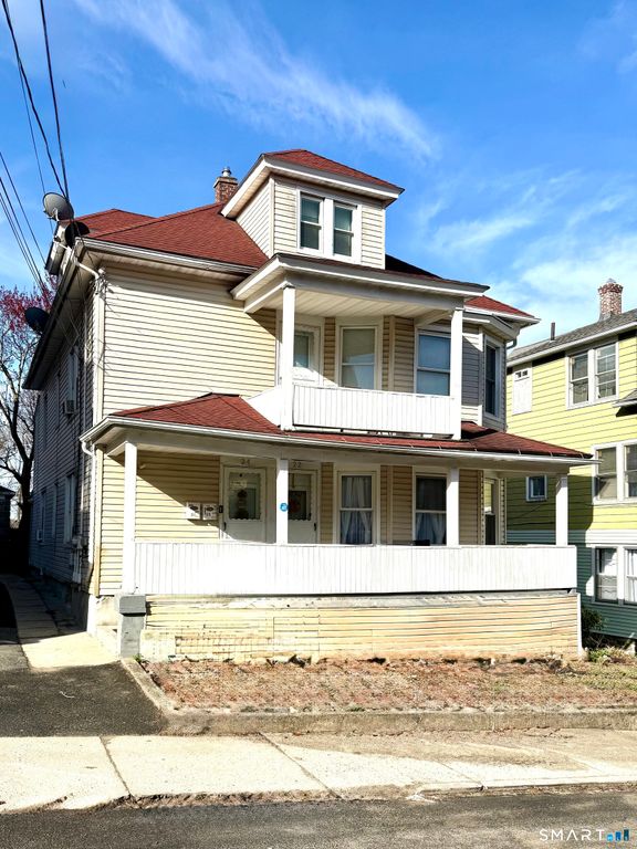 22 Eastwood Avenue, Waterbury, CT 06705
