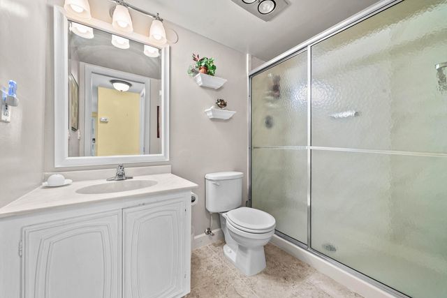 2360 SW 22nd Avenue 402, Delray Beach, FL 33445