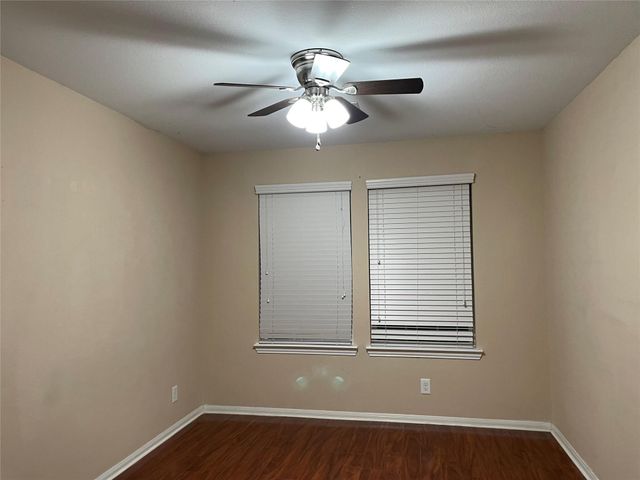 4819 Seaside Sparrow Lane, Baytown, TX 77521