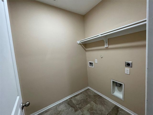 4819 Seaside Sparrow Lane, Baytown, TX 77521