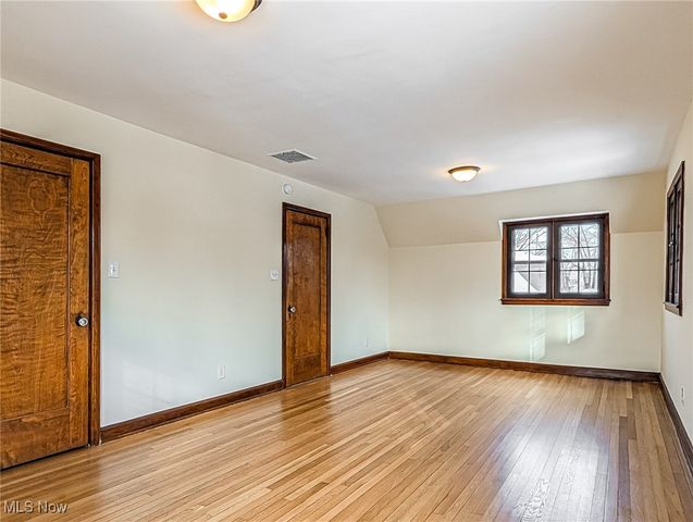 931 Amelia Avenue, Akron, OH 44302