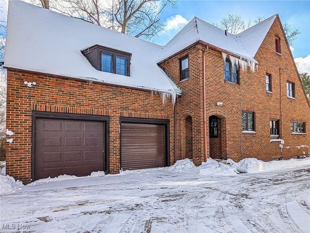 931 Amelia Avenue, Akron, OH 44302