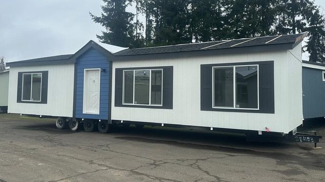 1324 S Delaware Ave, Kettle Falls, WA 99141 property photo