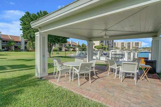 2697 N Ocean Boulevard F-604, Boca Raton, FL 33431