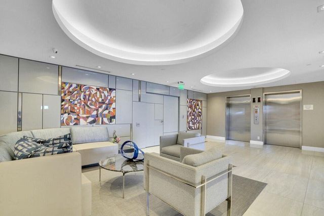 2697 N Ocean Boulevard F-604, Boca Raton, FL 33431