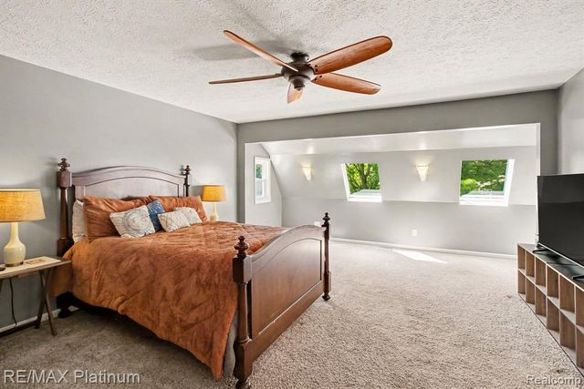 6317 Kevin Drive, Brighton, MI 48116