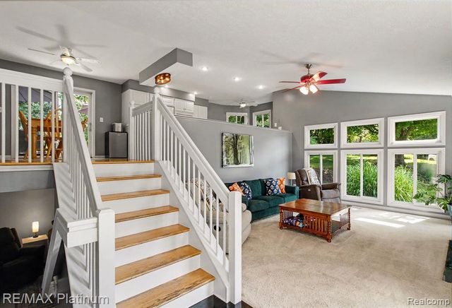 6317 Kevin Drive, Brighton, MI 48116