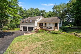 6317 Kevin Drive, Brighton, MI 48116