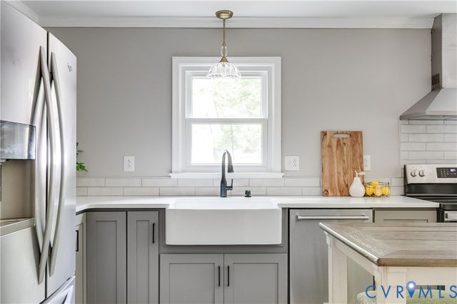 10316 Oakton Rd, Chesterfield, VA 23838