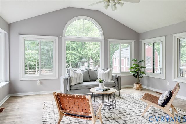 10316 Oakton Rd, Chesterfield, VA 23838