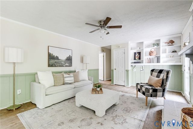 10316 Oakton Rd, Chesterfield, VA 23838