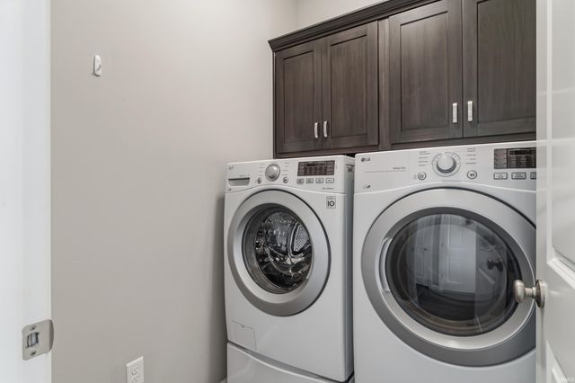 13513 Slate Ridge Court, Fort Wayne, IN 46814