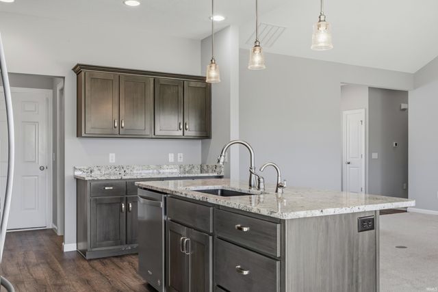 13513 Slate Ridge Court, Fort Wayne, IN 46814
